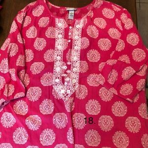 Catherine’s gauzy cool top